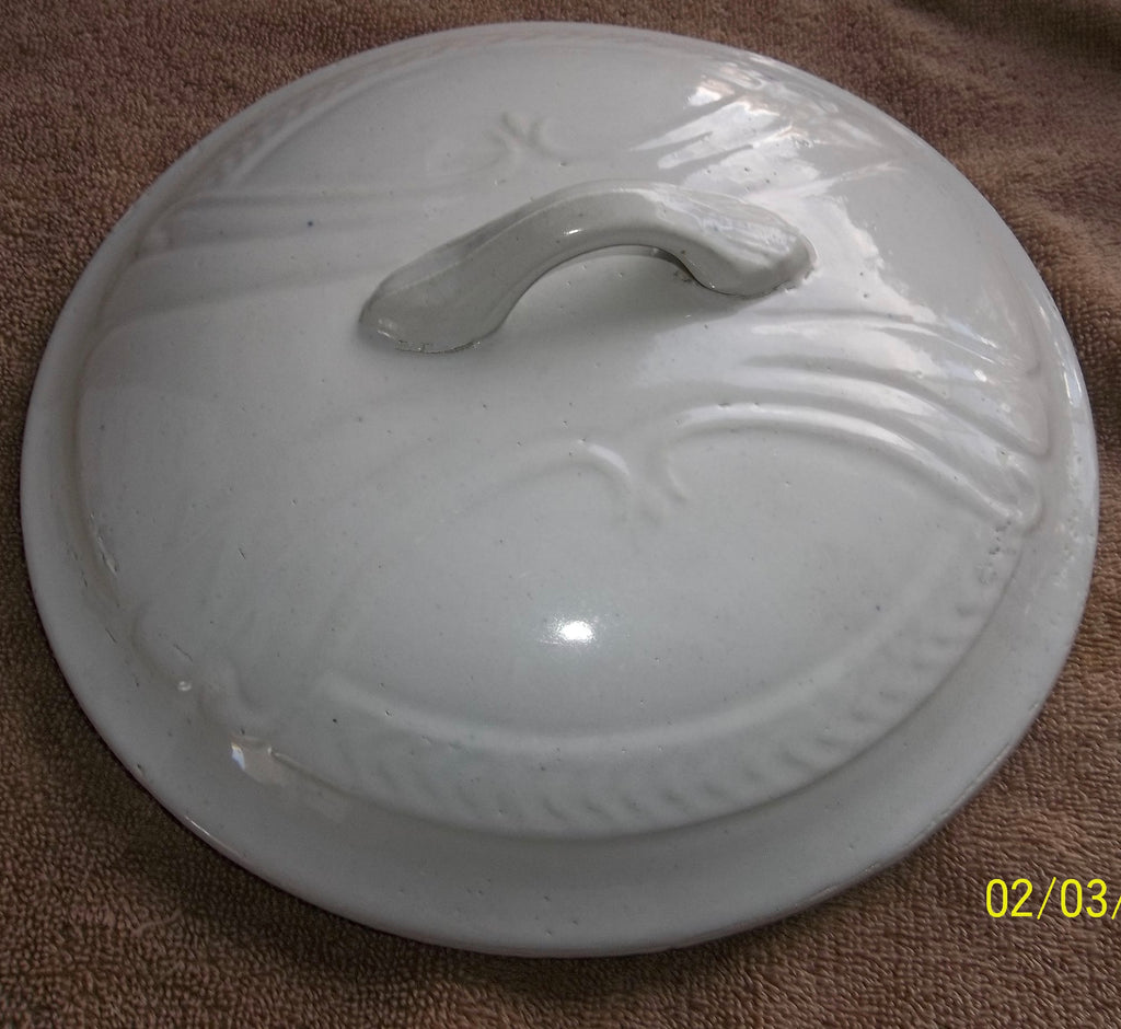 Beautiful Ironstone Tureen Lid